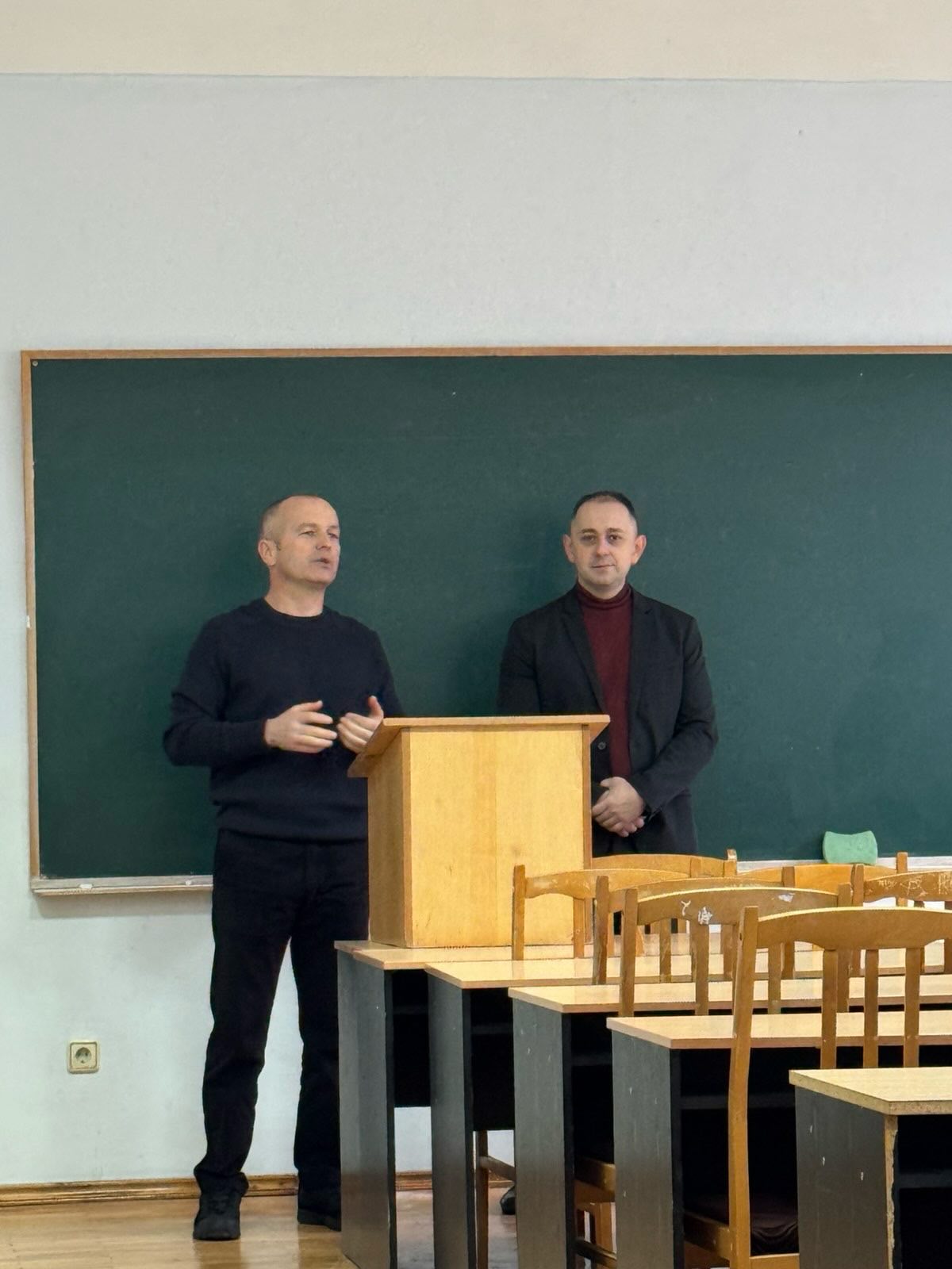 Мотивувальна зустріч першокурсників із успішним випускником кафедри фінансів і кредиту