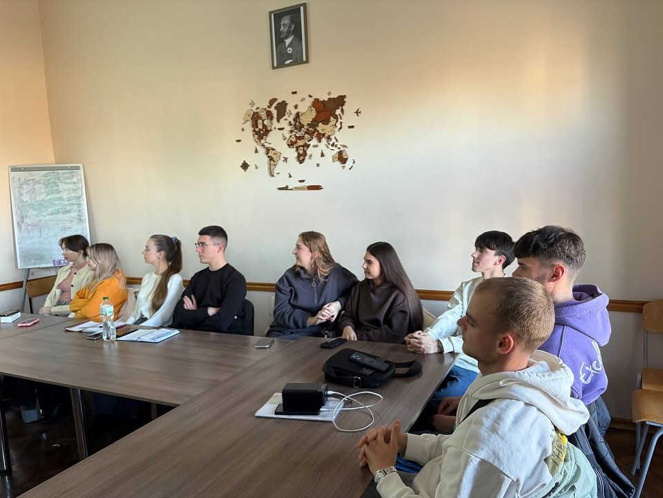 Студенти-фінансисти обговорили майбутнє страхового ринку зі стейкхолдером