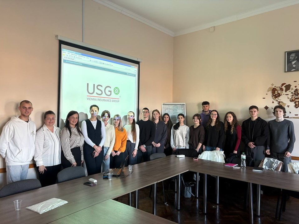 Студенти-фінансисти обговорили майбутнє страхового ринку зі стейкхолдером