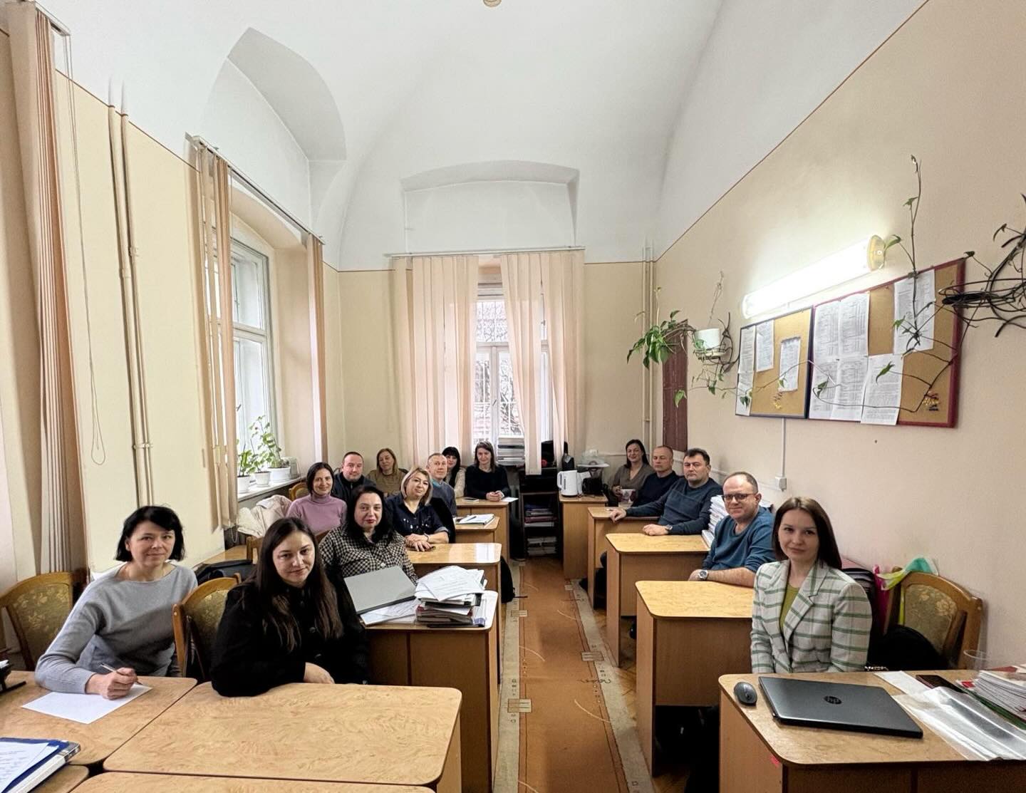 Професійний розвиток та академічна співпраця