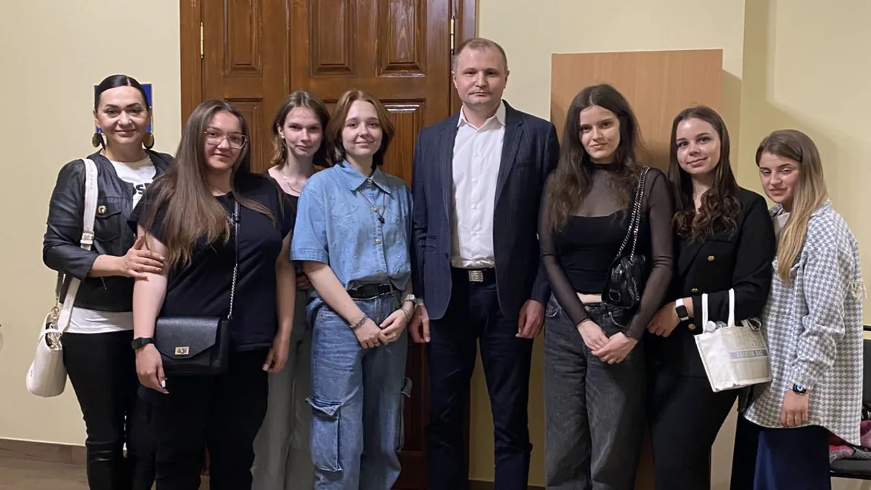 Практичний екскурс студентів кафедри фінансів і кредиту до управління ДАСУ в Чернівецькій області