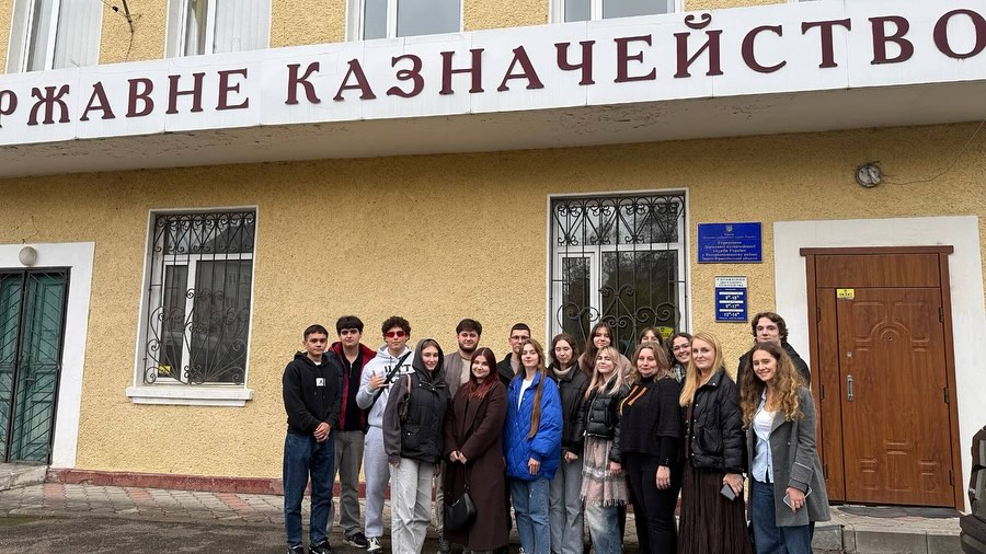 Студенти спеціальності «Фінанси, банківська справа, страхування та фондовий ринок» відвідали Управління Державної казначейської служби у Богородчанах